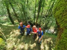 PROFESORES Y ALUMNOS DE FONTEBOA Y MIEMBROS DEL GES DEL CONCELLO DE BECERREÁ PARITICIPAN EN EL WORK CAMP DE LA RUTA DEL RÍO DONSAL