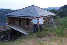 Venta casa típica de piedra en A Cortella - Becerreá, con excelentes vistas a la cuenca del río Donsal y Os Ancares